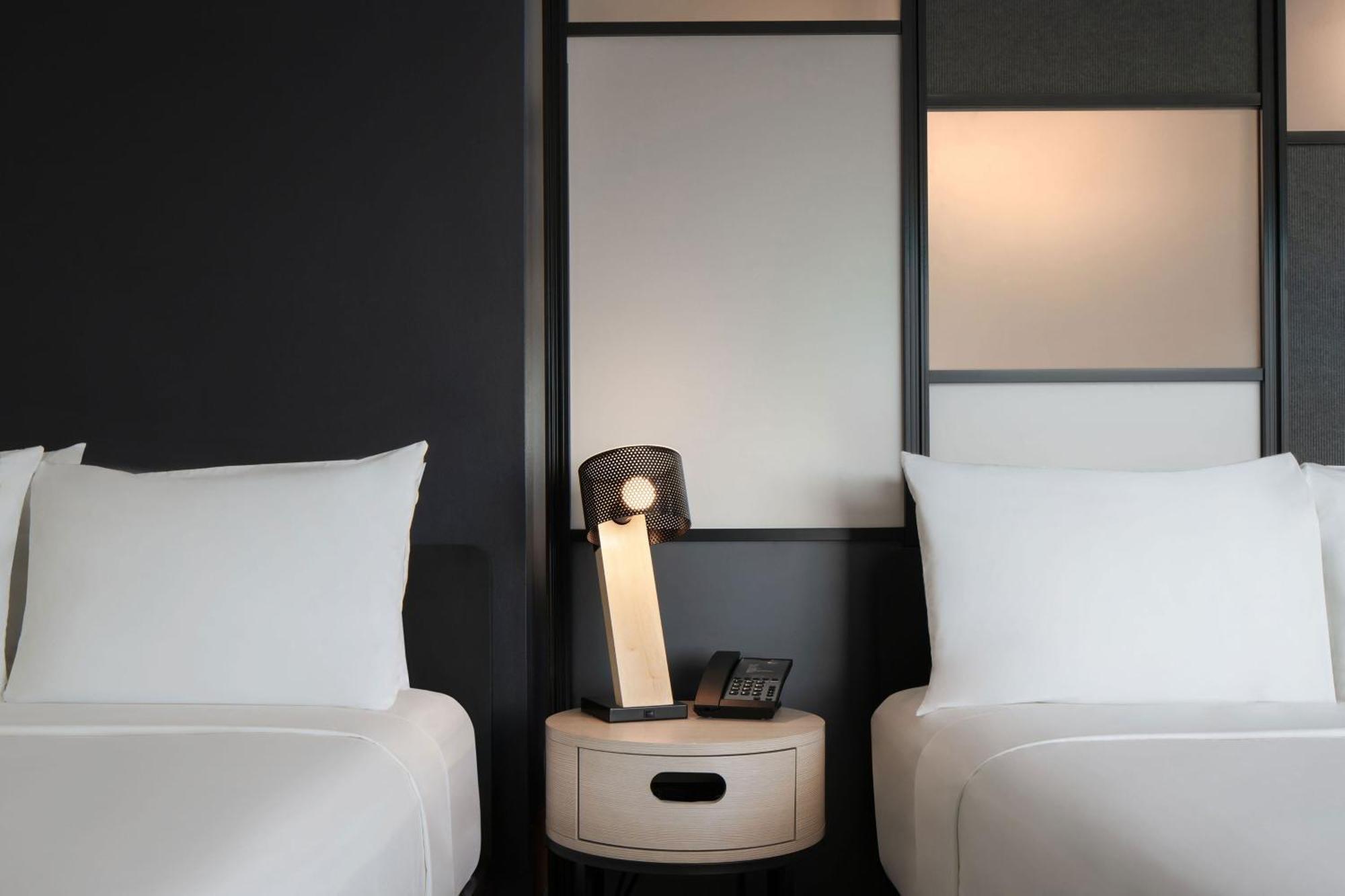 Aloft Houston Shenandoah - The Woodlands Hotel Екстериор снимка