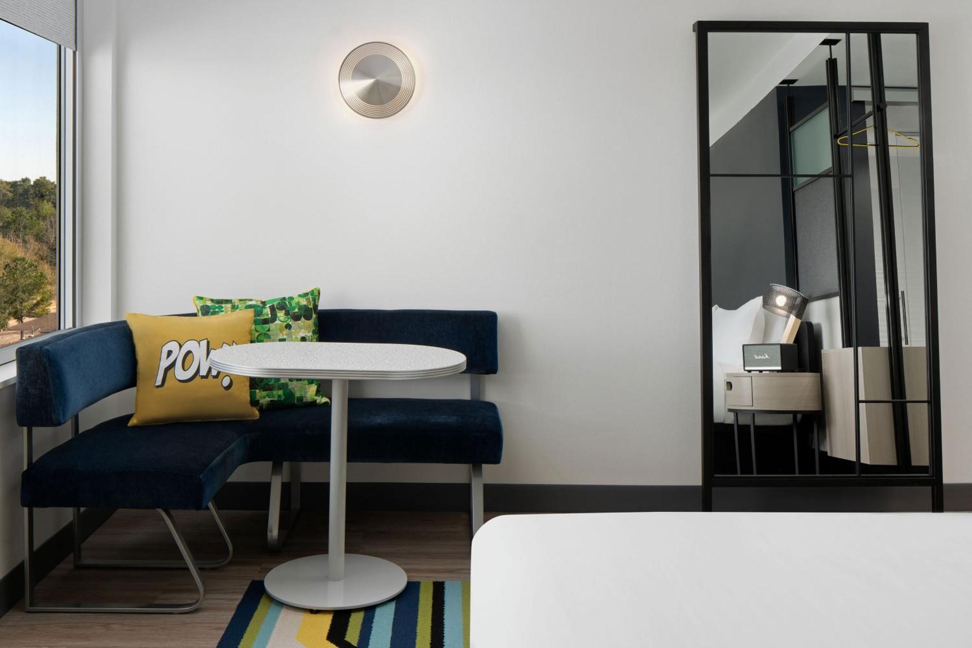 Aloft Houston Shenandoah - The Woodlands Hotel Екстериор снимка