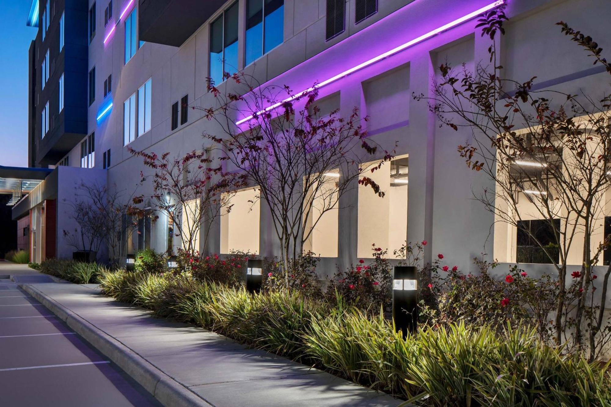 Aloft Houston Shenandoah - The Woodlands Hotel Екстериор снимка